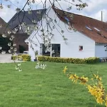 Frühstückspension Le De La Longere