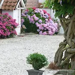 Le De La Longere Beuvry-la-Foret