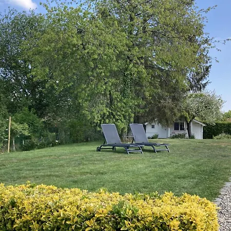 Le De La Longere Frühstückspension Beuvry-la-Foret