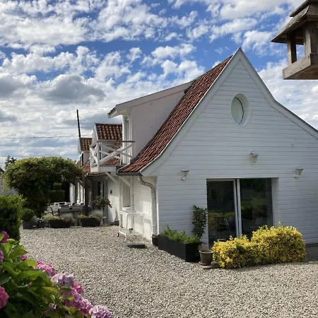 فندق مبيت وإفطار Le De La Longere