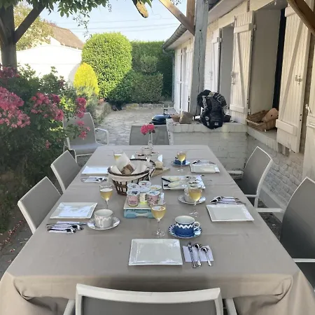 Le De La Longere فندق مبيت وإفطار Beuvry-la-Foret